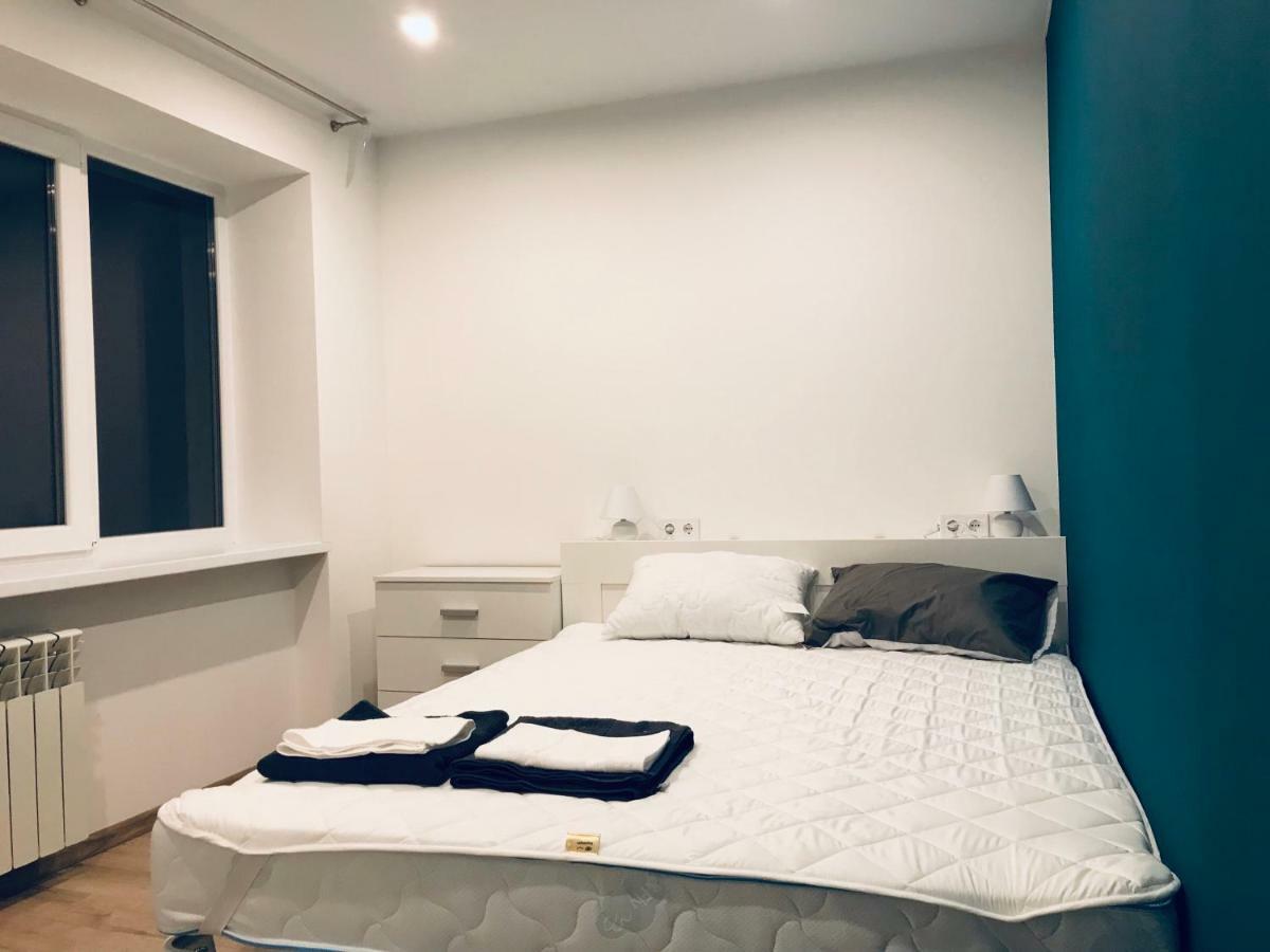 Tf Apartment Двокімнатні Апартаменти В Центрі Міста Poltava Exteriör bild