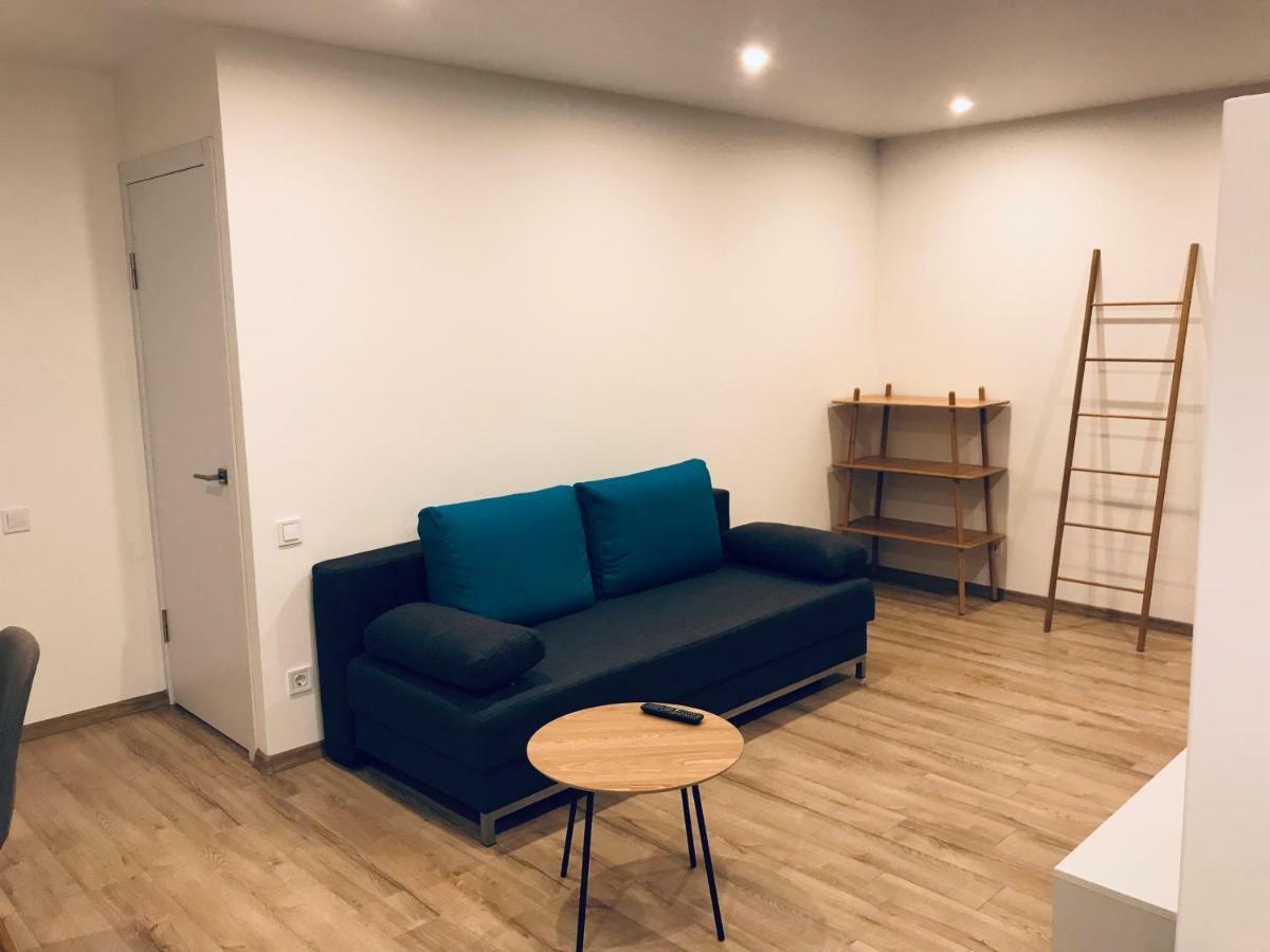 Tf Apartment Двокімнатні Апартаменти В Центрі Міста Poltava Exteriör bild